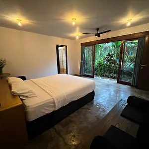 Joyously Raw - Free Upgrade Subject To Availability Bed & Breakfast